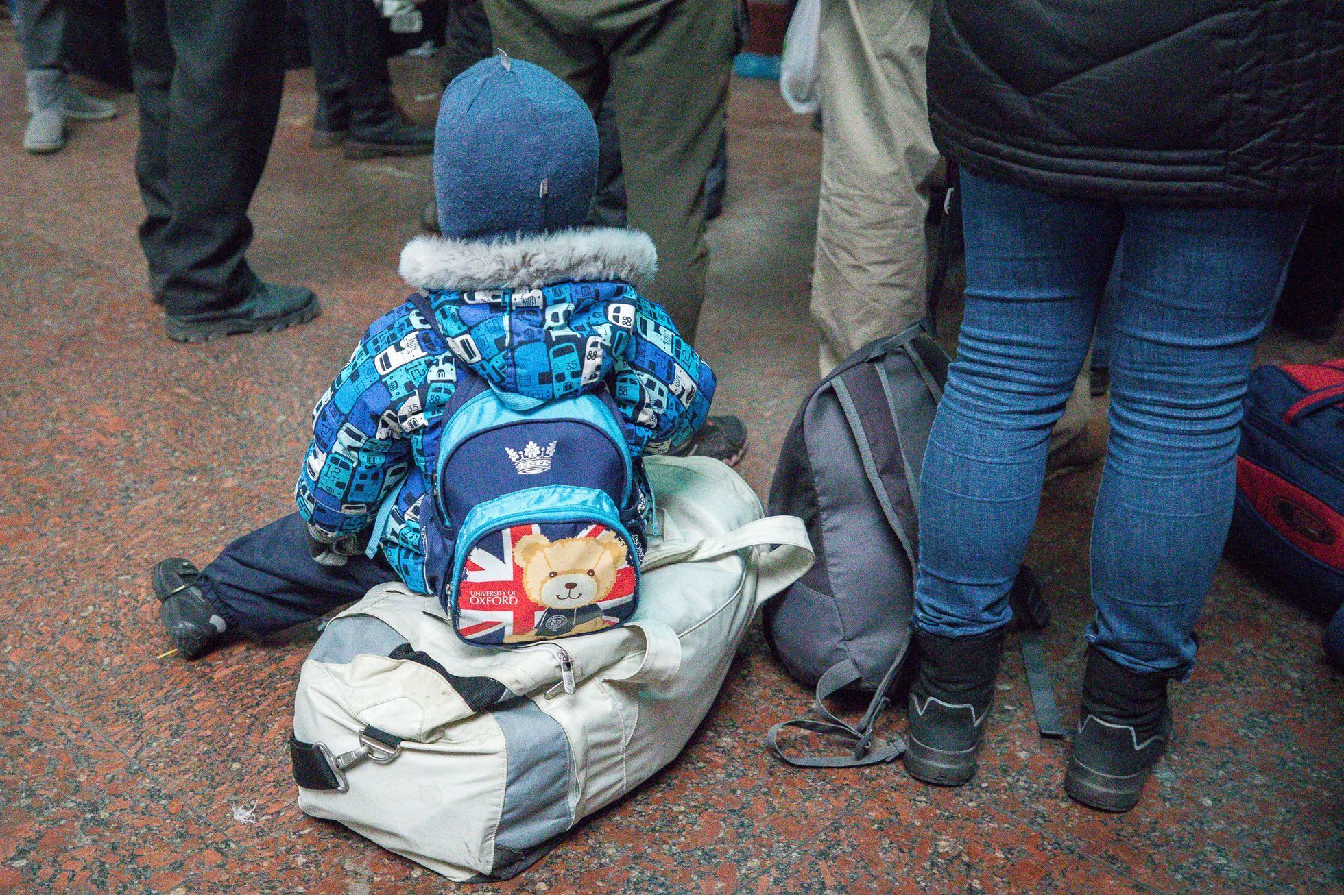 Válka na Ukrajině - nádraží Lvov, uprchlíci, děti, ukrajinci, humanitární krize