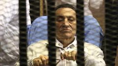 Husní Mubarak u soudu
