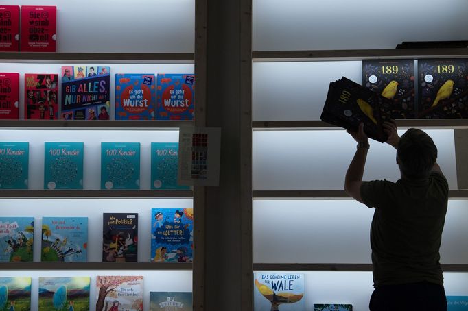 Stánek nakladatelství Thienemann-Esslinger Verlag.