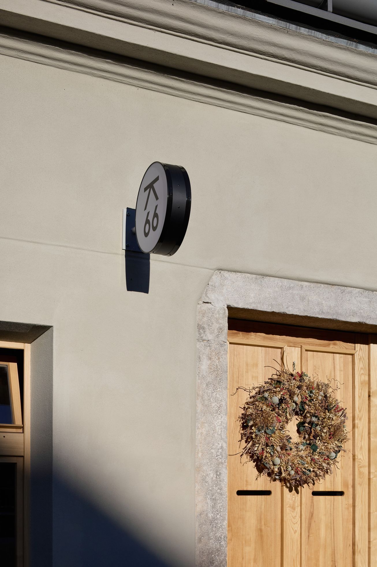 dům s kavárnou, domek, dům, kavárna, jóga, studio, přestavba, realizace, architektura