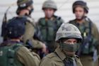 Palestinský řidič najel autem do čtyř izraelských vojáků, dva z nich zabil a další vážně zranil