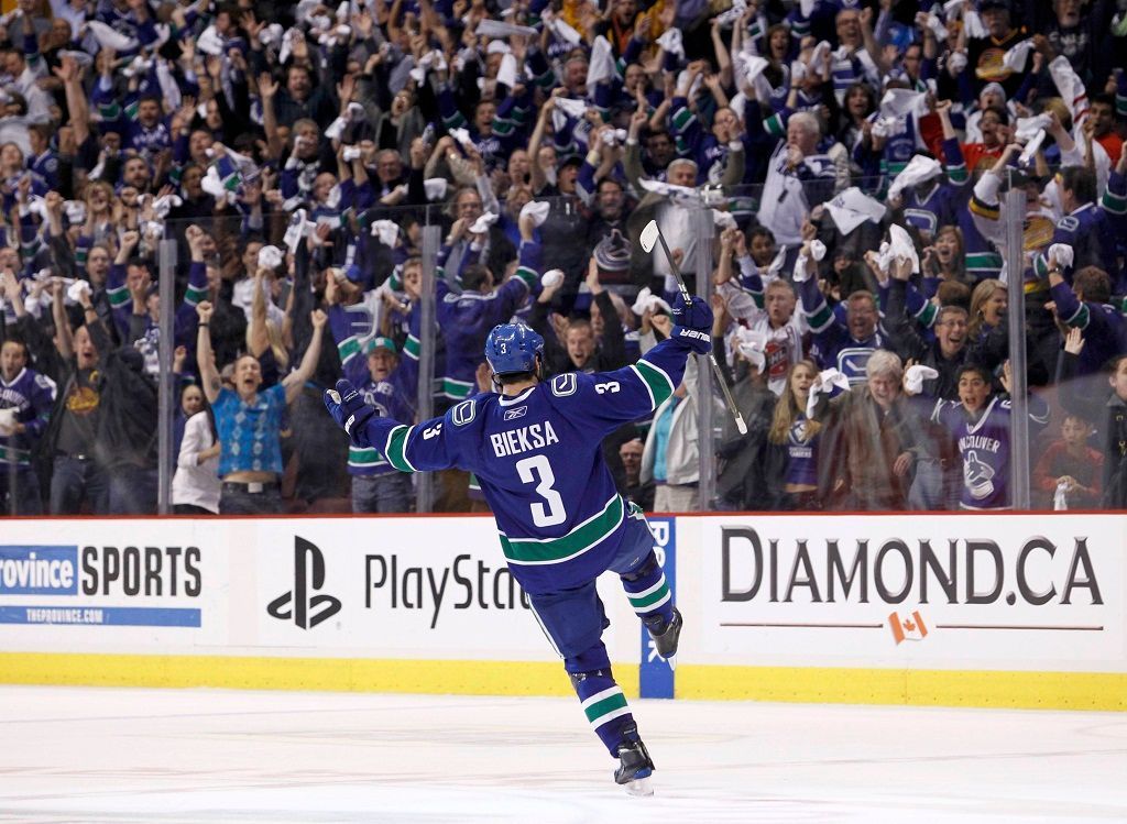 Vancouver - Kevin Bieksa