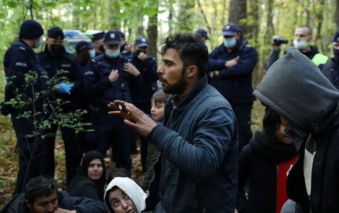 Migranti na hranicích Polska s Běloruska.