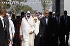 Hamás se dme pýchou, Katar pošle 400 milionů dolarů