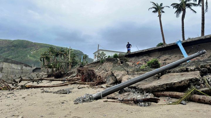 Filipíny zasáhlo zemětřesení o síle 6,9 stupně. Zemřelo nejméně 60 lidí; Zdroj foto: Reuters