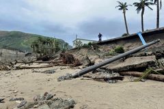 Filipíny zasáhlo zemětřesení o síle 6,9 stupně. Zemřelo nejméně 60 lidí