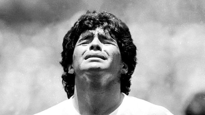 Diego Armando Maradona ve středu zemřel.