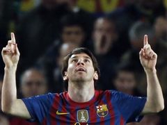 Lionel Messi, gesto po gólu do sítě Leverkusenu