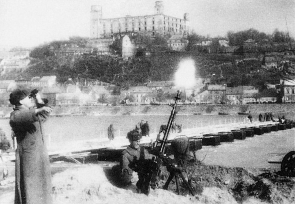 Jaro 1945 archivní snímky