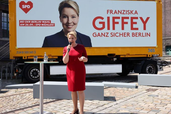 Sociálnědemokratická kandidátka na primátorku Berlína Franziska Giffeyová.