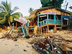 Adra pomáhala například po jedné z největších katastrof moderní doby - úderu vlny tsunami v roce 2004