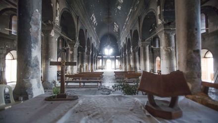 Irácký Groznyj nebo Sarajevo. V křesťanském městě vypálil Islámský stát všechny kostely i domy