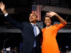 Obama může oslavovat. I se svou ženou Michelle.