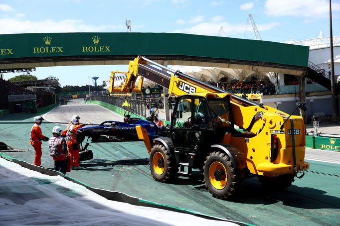 HavárieAlexandera Albona (Williams) ve VC Brazílie F1 2023