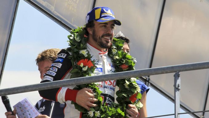 Tak šťastný Fernando Alonso už dlouho nebyl, v Le Mans si dokázal, že je stále ve formě.