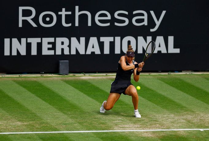 Beatriz Haddad Maiaová v semifinále turnaje v Eastbourne 2022