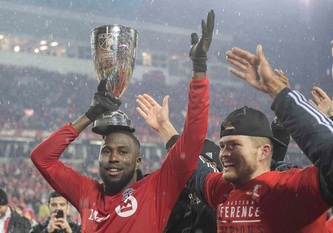 Jozy Altidore (Toronto F.C.) se raduje z vítězství ve Východní konferenci MLS 2016