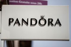 Šéf klenotnictví Pandora odstupuje. Na vině jsou špatné výsledky firmy, akcie spadly o pětinu