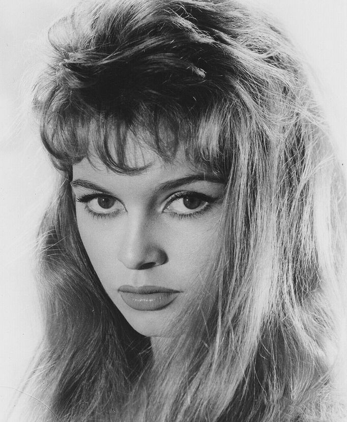 Brigitte Bardot ve filmu Má mě rád, nemá mě rád.