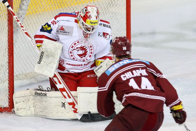 TELH, Sparta-Třinec: Adam Chlapík - Miroslav Svoboda