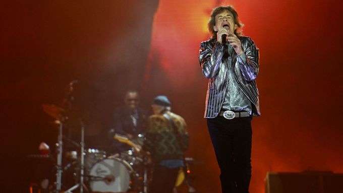 Mick Jagger zmiňuje možnost, že by se The Rolling Stones příští rok vrátili do Evropy.
