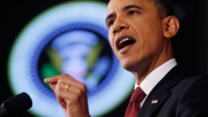 Barack Obama pronáší svůj projev k vojenské operaci proti Libyi na univerzitě národní obrany ve Washingtonu