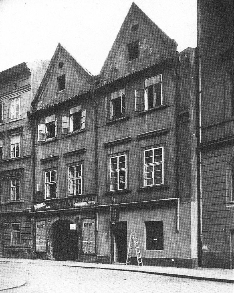 Kniha, Zmizelá Praha - Nevěstince a nevěstky, nevěstinec, prostituce, Stará Praha, Zmizelá Praha, Tenkrát, historie, podzim 2023