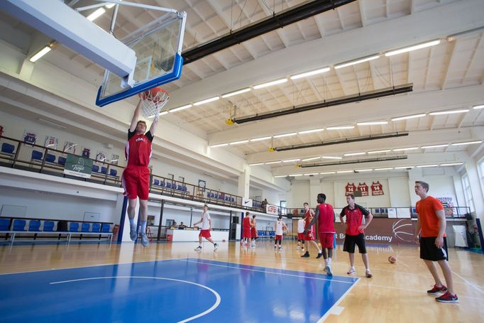 Trenénink basketbalového týmu Get Better Academy