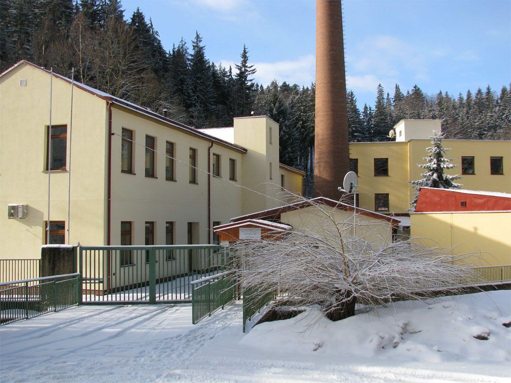 Mikrobiologický ústav AV ČR, Nový Hrádek.