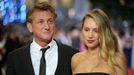 Sean Penn a Dylan Pennová v Cannes.