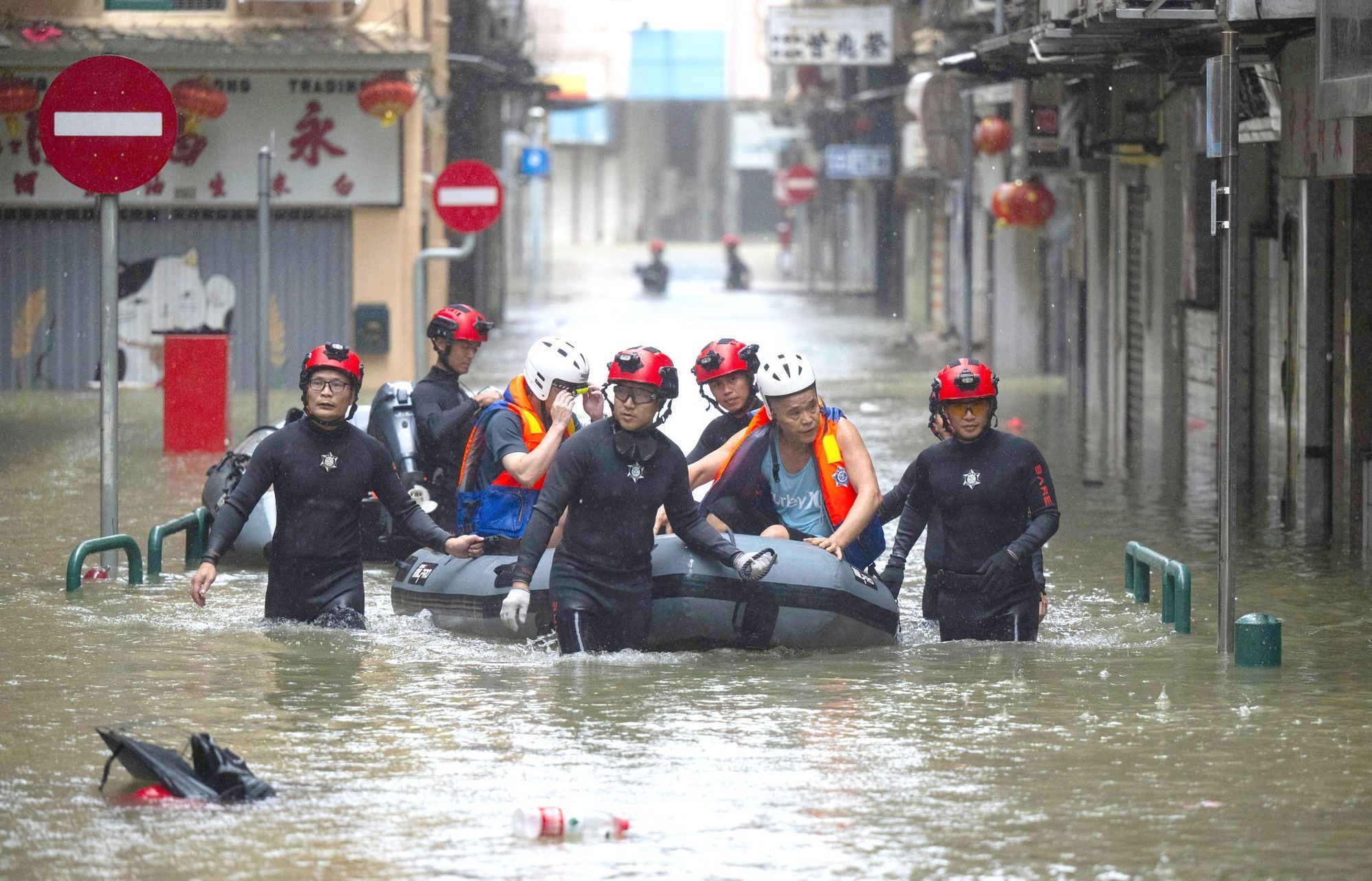 Hong Kong, Taiwan, Čína, tajfun, Ragasa