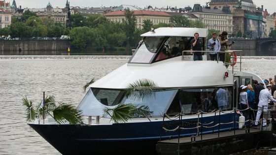 FOTO Vltavu bude brázdit nová loď