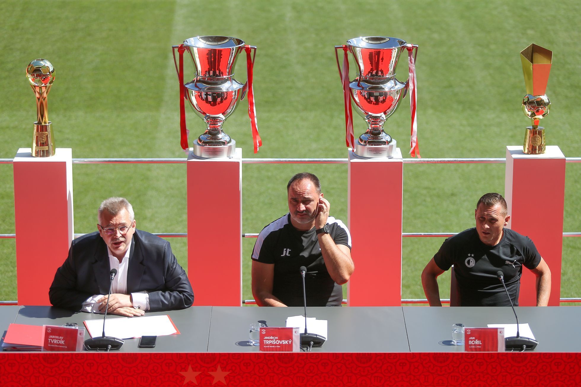 fotbal, Slavia Praha, Jaroslav Tvrdík, Jindřich Trpišovský, Jan Bořil, tisková konference před sezonou 2020/2021