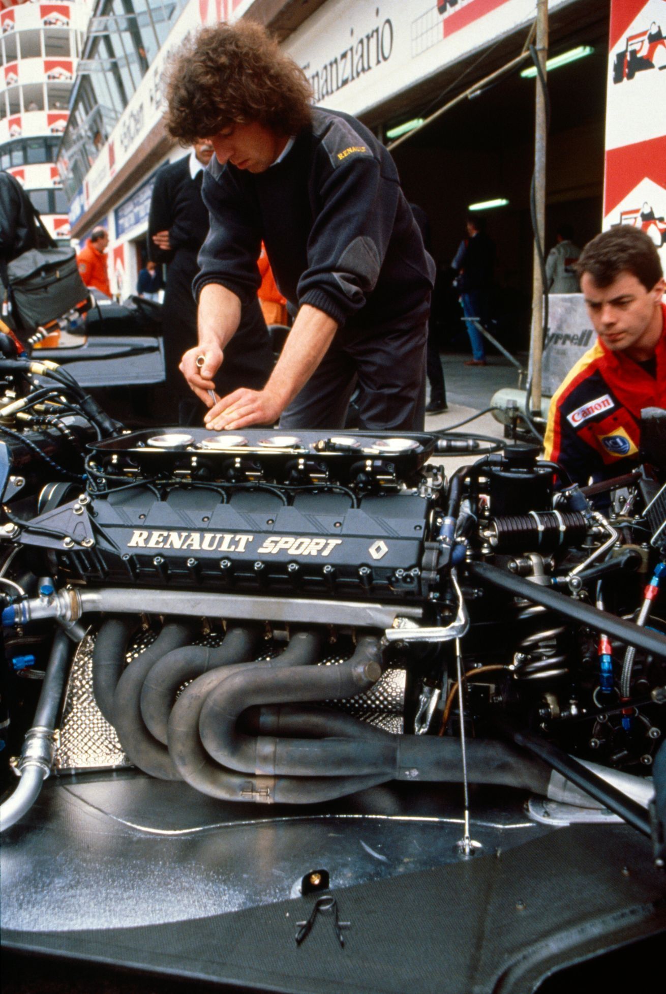 F1 1989: motor Renault  RS1 3.5 V10  ve Williamsu FW12C