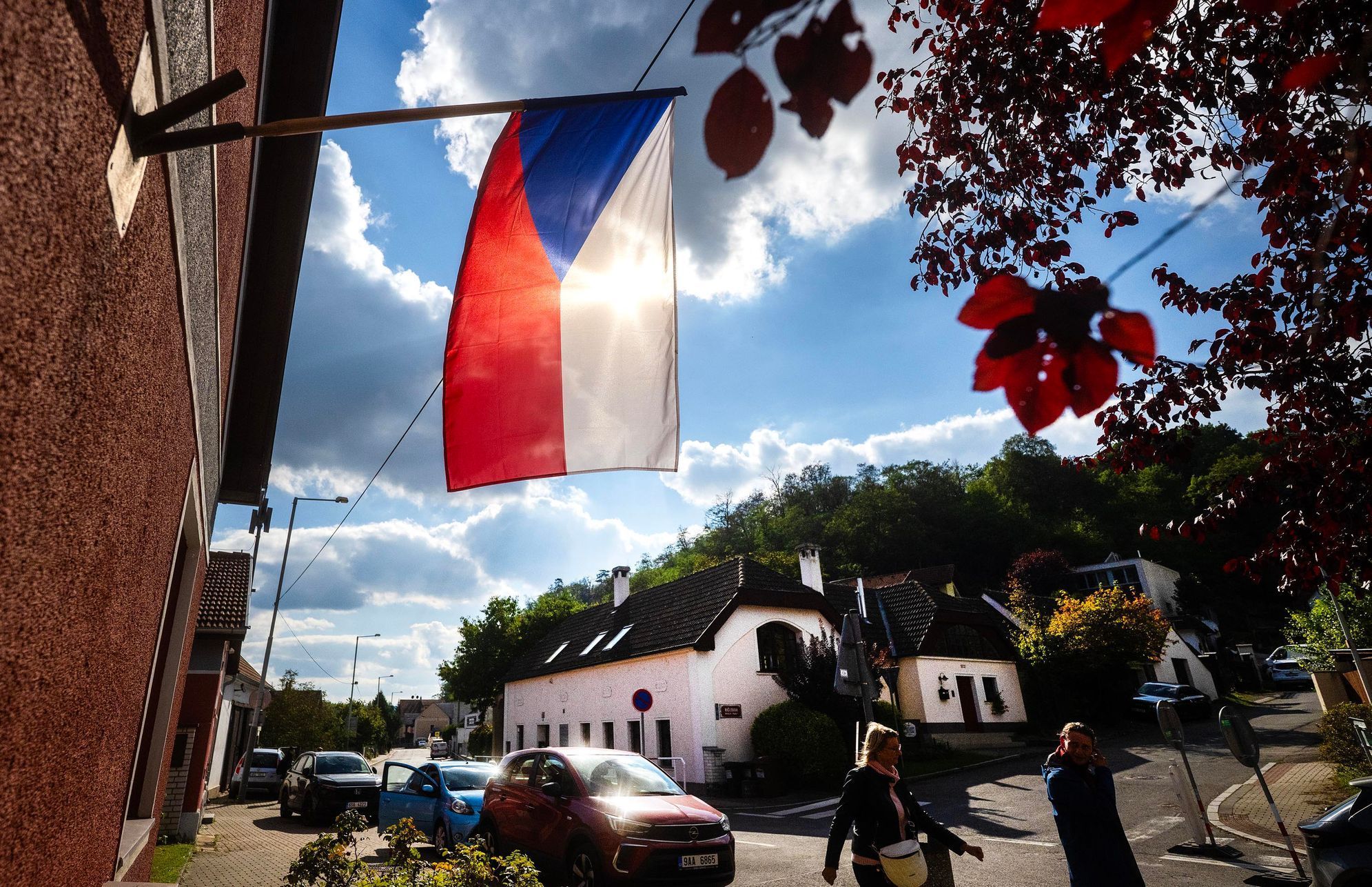 Volby 2025, volební lídři, volební místnost, hlasování