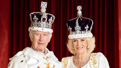 král Karel III. a královna Camilla