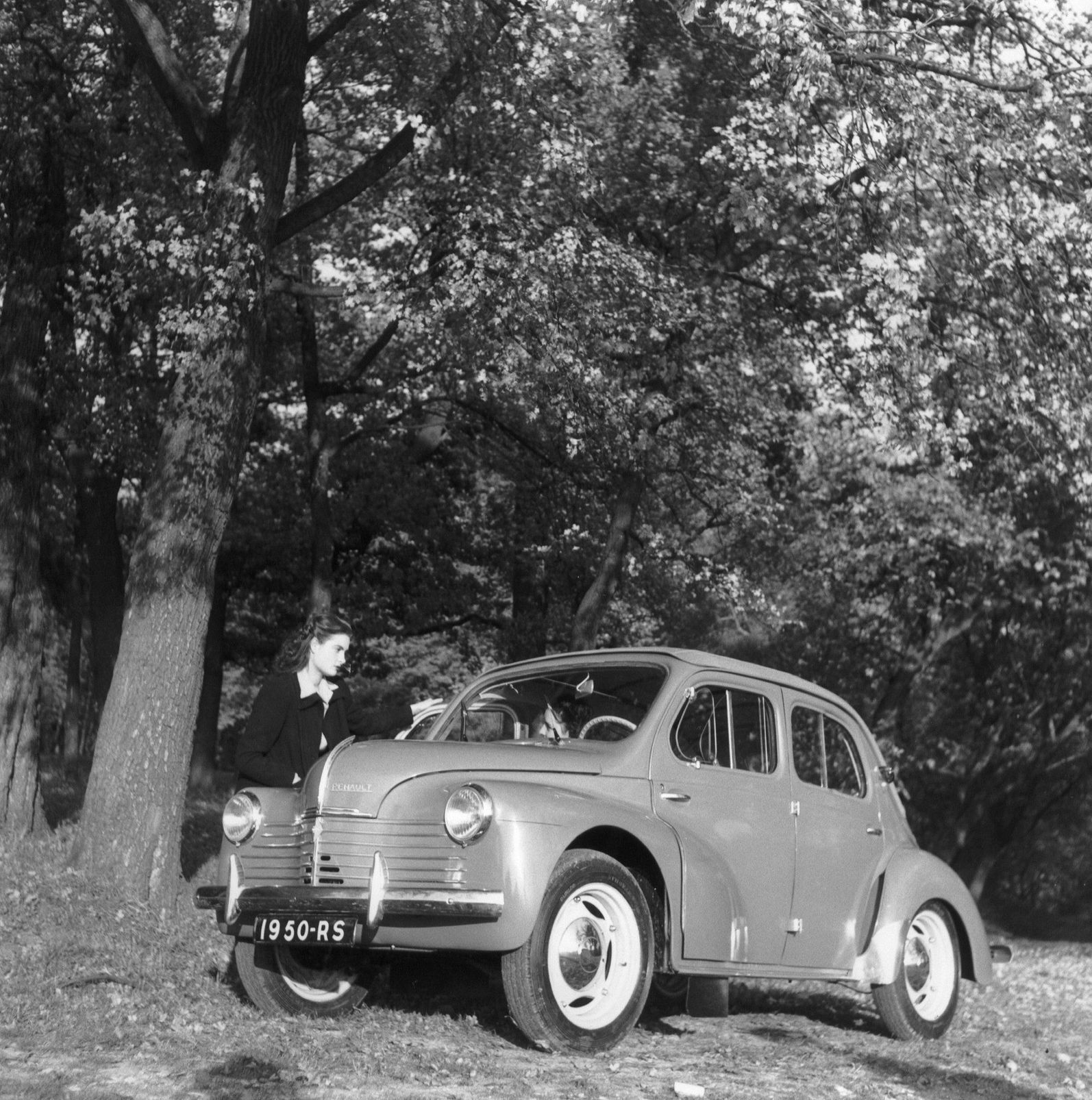 Renault 4CV