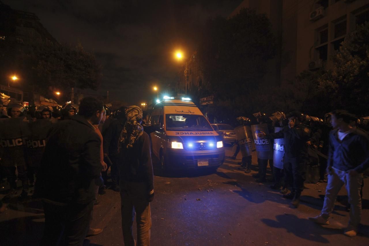 egypt - protesty - mursí - ústava