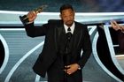Oscara pro nejlepší film dostalo V rytmu srdce, herec Will Smith udeřil komika