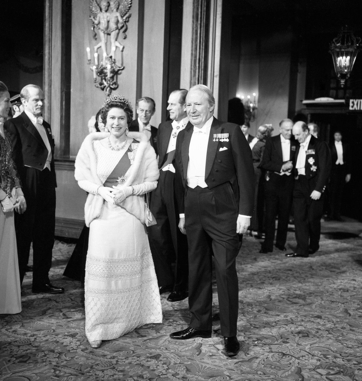 Královna Alžběta II., Velká Británie, úmrtí, smrt, život, premiér, premiéři