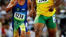 Asafa Powell a Vicente Lima na trati 100m.