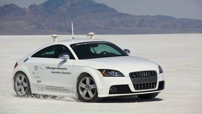 Audi sheeley - auto bez řidiče
