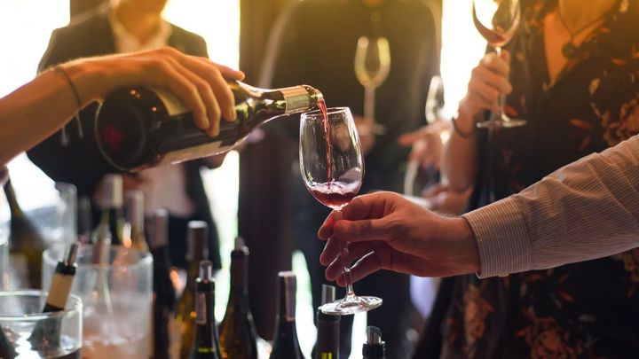 Čeští vinaři odmítají zdanění tichého vína, zvýhodnilo by to vinaře z ciziny; Zdroj foto: Shutterstock