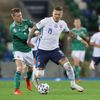 fotbal, kvalifikace, Euro 2020, finále baráže, Severní Irsko - Slovensko, Juraj Kucka, Steven Davis