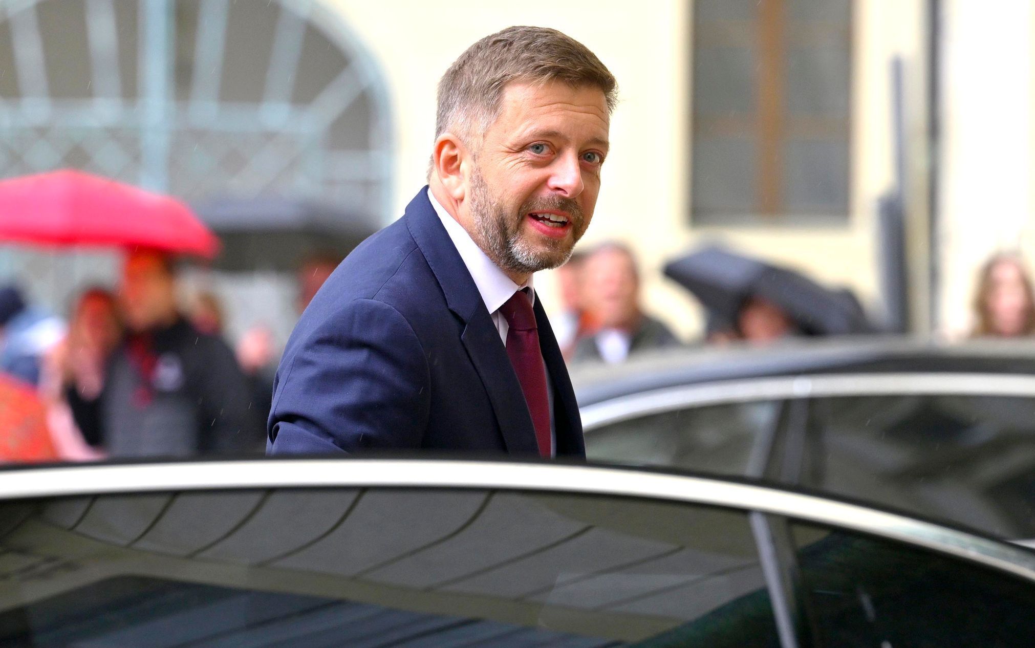 Předsedové zvolených stran navštěvují prezidenta Pavla, volby 20258, jednání, strany, Petr Pavel