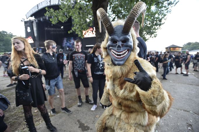 Návštěvníci festivalu Masters of Rock.