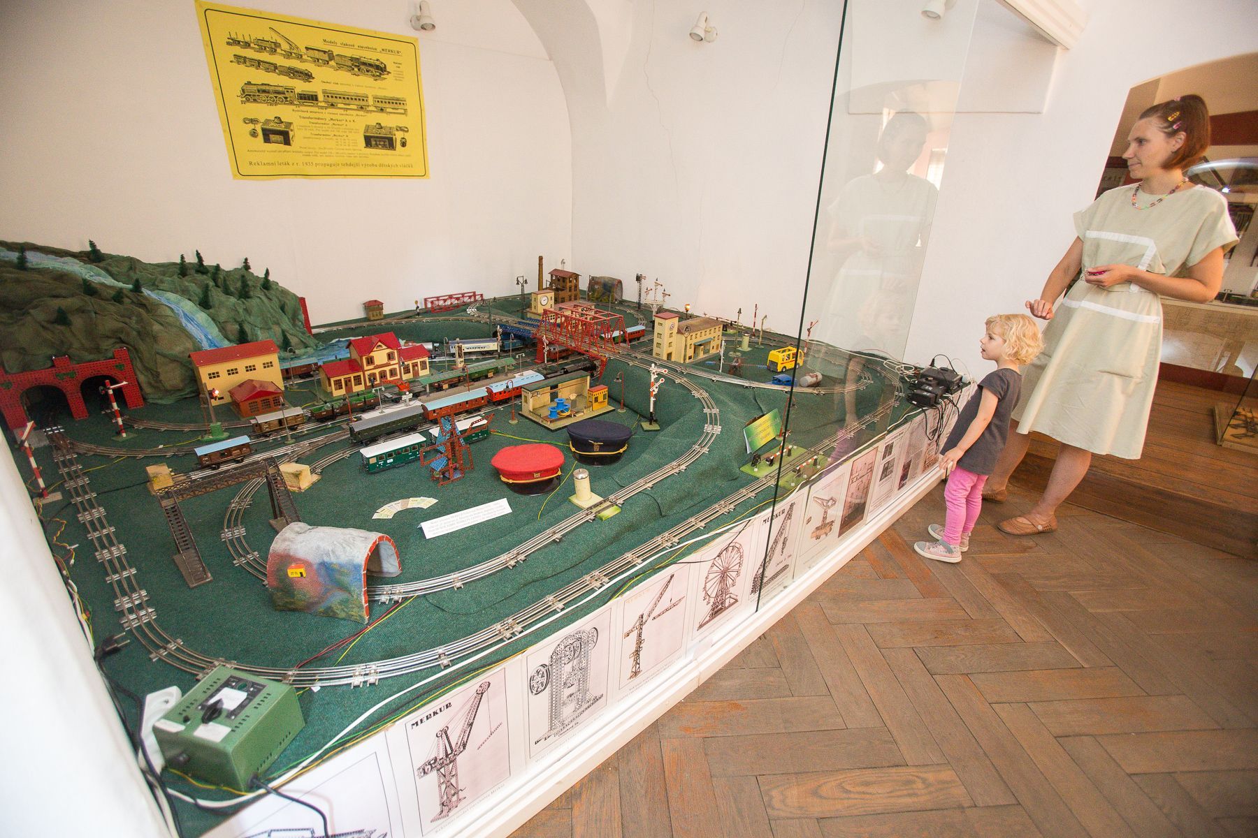 Výstava hlavolamů a her z let 1890 až 1990 v Mělníku