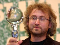 Na festivalu měl předpremiéru nový český film Kráska v nesnázích. Jan Hřebejk za něj získal zvláštní cenu poroty.