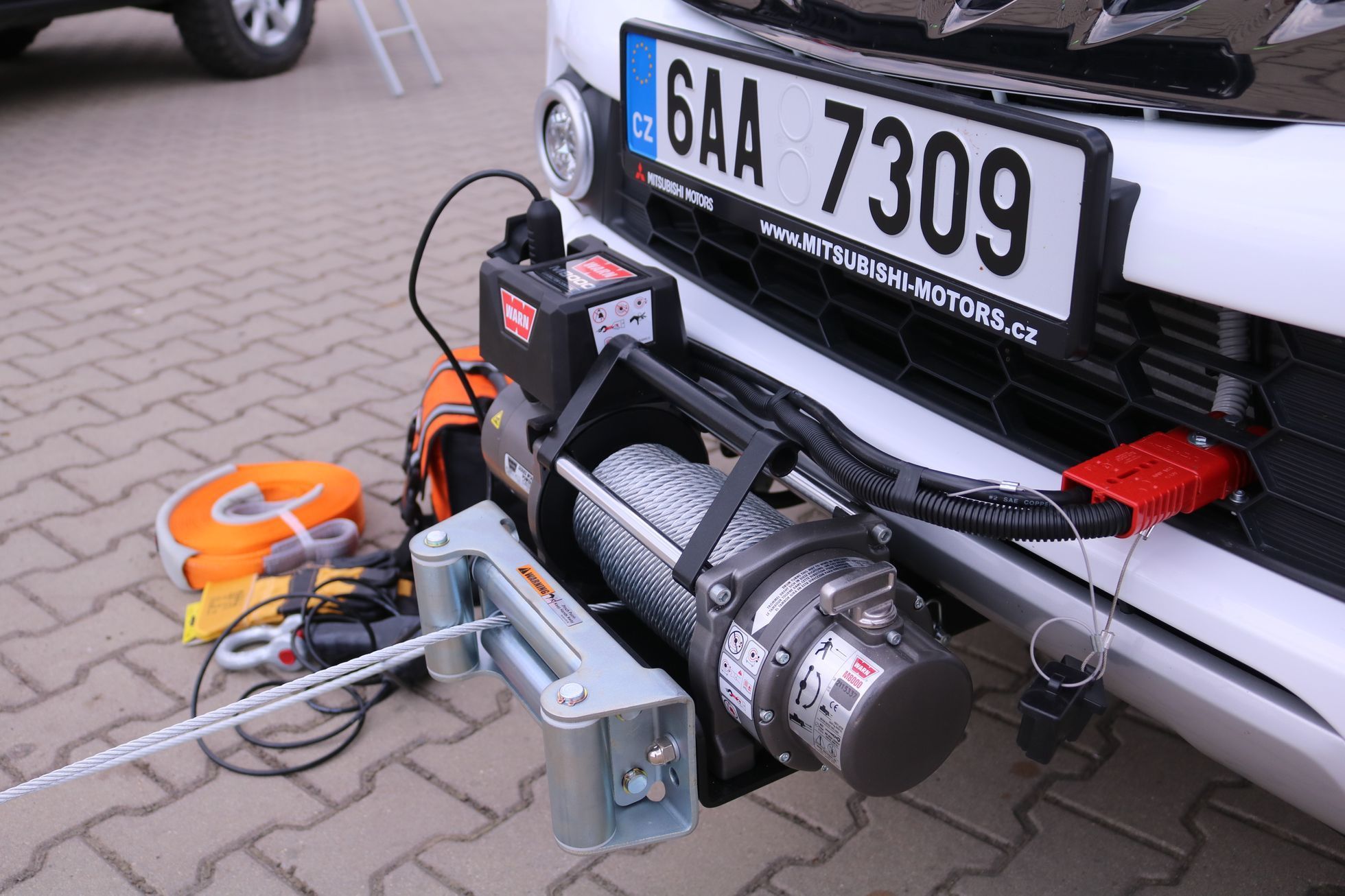 Mitsubishi Expedition