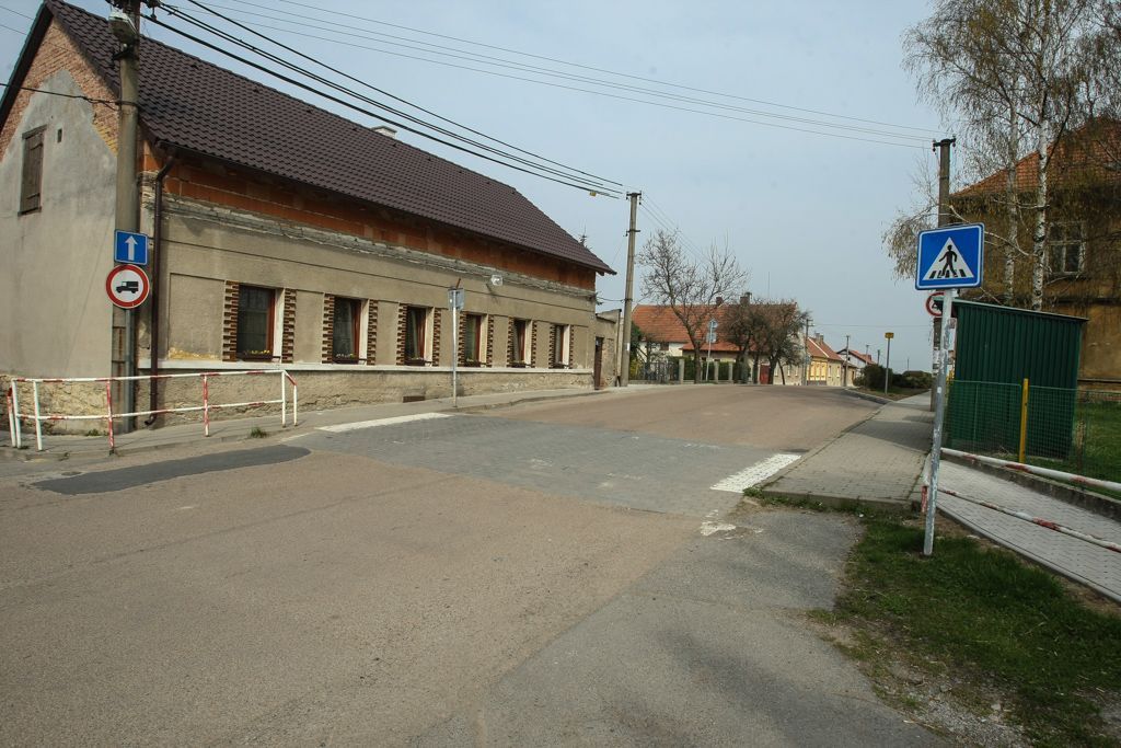 Dobrovíz